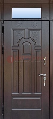 Железная дверь с фрамугой в коричневом цвете ДФГ-22 в Электростали