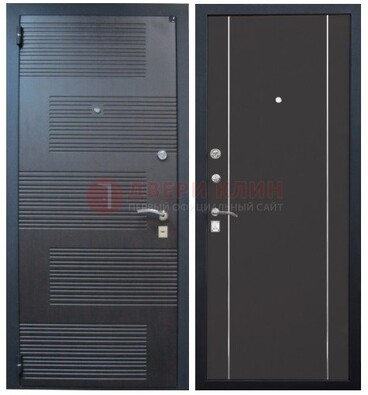 Темная металлическая дверь с МДФ ДМ-105 в деревянный дом в Электростали