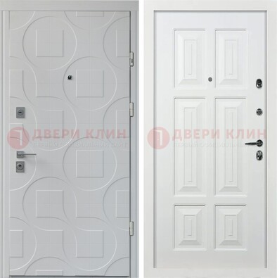 Белая стальная дверь в квартиру с панелями МДФ ДМ-494 в Электростали