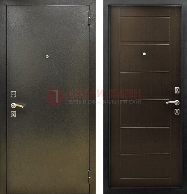 Темная металлическая дверь с порошковым напылением ДП-105 в Дедовске