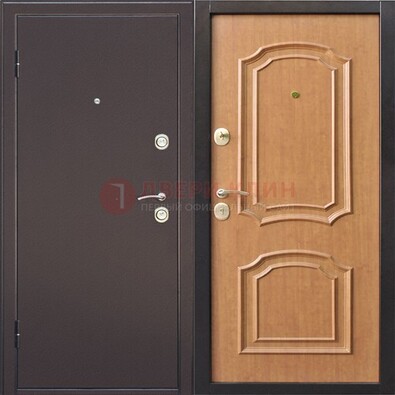 Темная железная дверь с порошковым покрытием ДП-10 в Сургуте