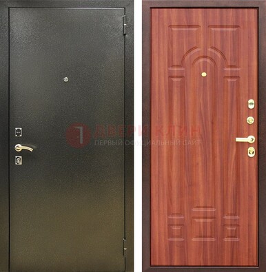 Входная темно-серая дверь с порошковой отделкой и МДФ Миланский орех ДП-281 в Электростали