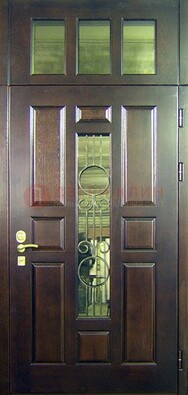 Парадная дверь со стеклянными вставками и ковкой ДПР-1 в офисное здание в Электростали
