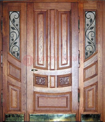 Парадная дверь со стеклом и ковкой ДПР-35 для загородного дома в Йошкар-Оле