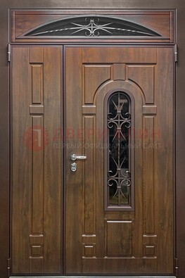Большая металлическая дверь со стеклом и ковкой ДСК-145 в Электростали