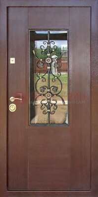 Входная дверь Винорит со стеклом и ковкой в коричневом цвете ДСК-212 в Электростали