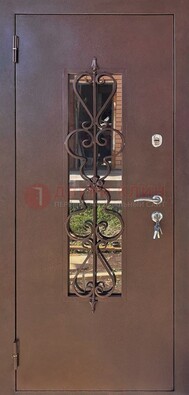 Коричневая железная дверь Порошок со стеклом и ковкой ДСК-219 в Климовске