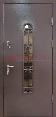 Металлическая дверь Порошок с небольшим стеклом и ковкой ДСК-282 в Электростали