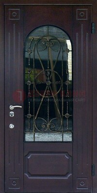 Стальная дверь со стеклом и ковкой ДСК-80 в загородный дом в Электростали
