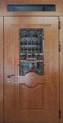 Металлическая входная дверь со стеклом и ковкой для дома ДСК-96 в Электростали